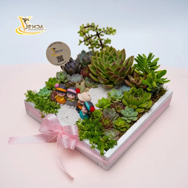 Bánh kem sen đá đại gia đình - Hình ảnh 2