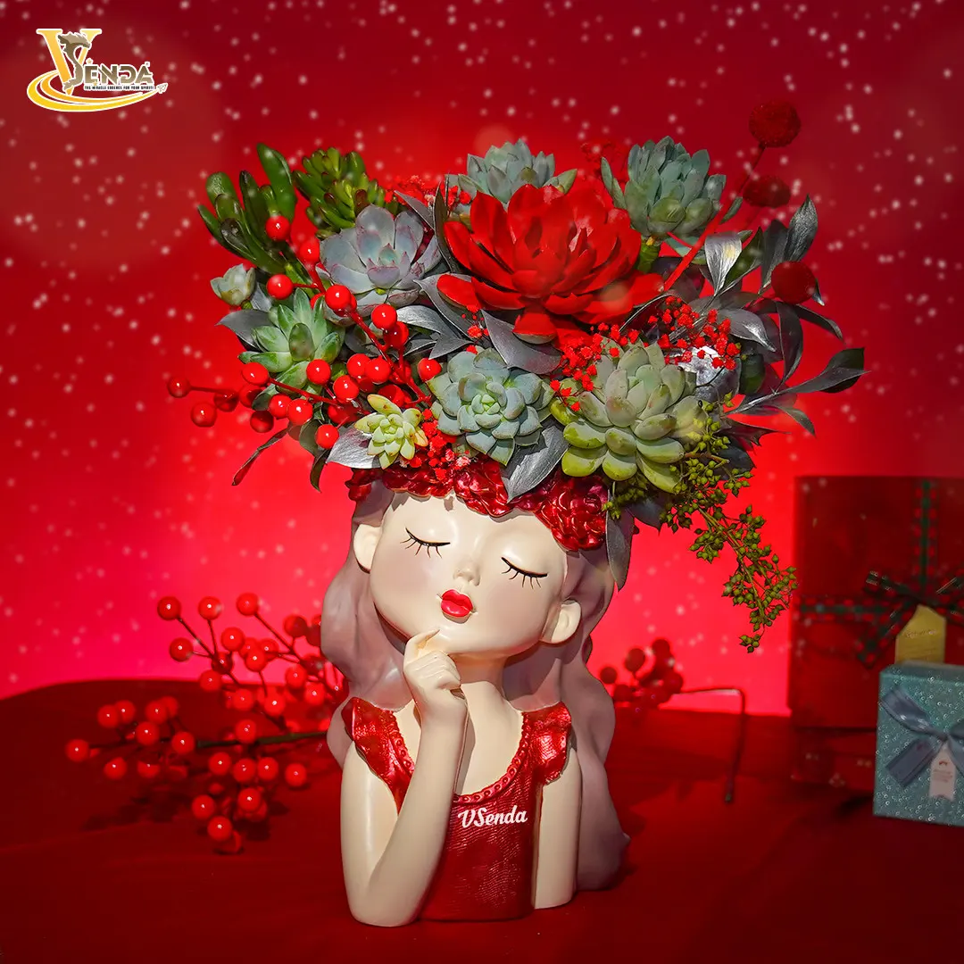 Cô gái rực rỡ